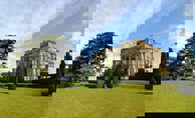 Hedsor House Exterior Shot 33061787298 O (1)